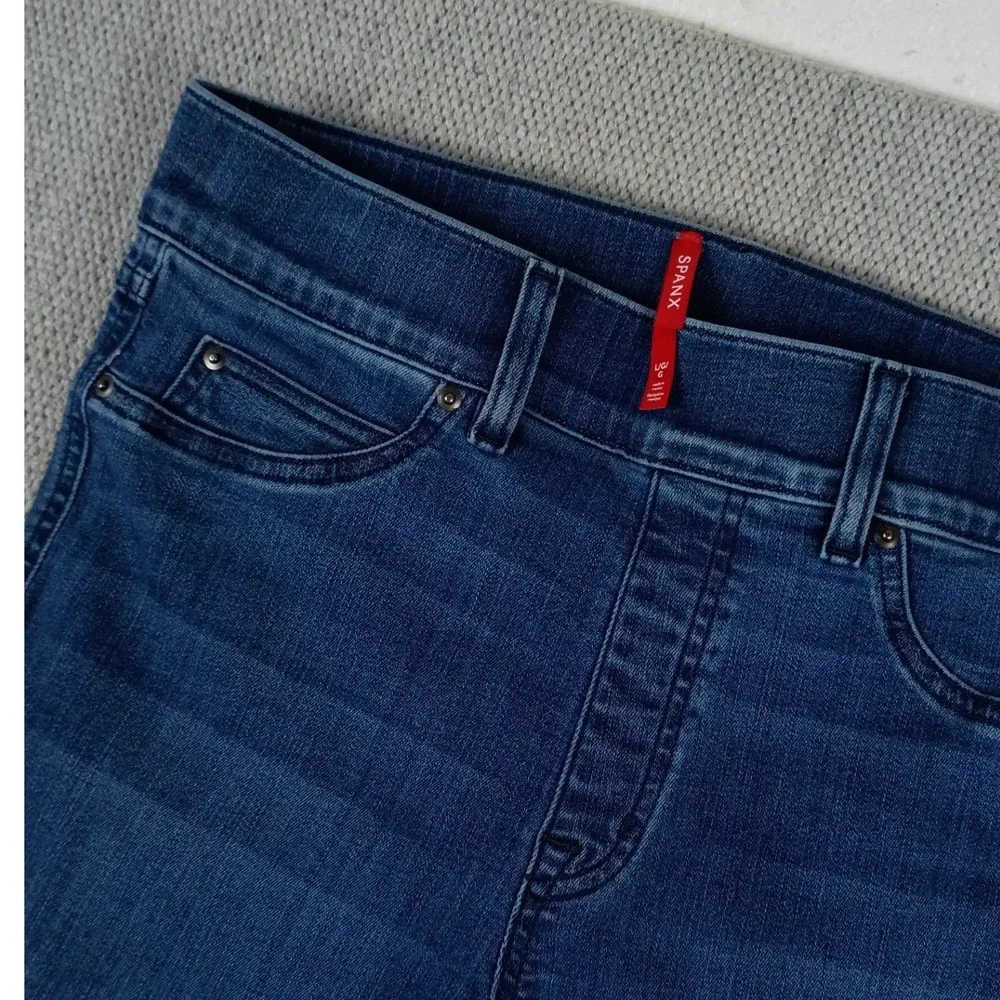 Spanx Flare Jeans Womens Large 32X28 Blue Wash Vintage Indigo Pull On Stretch - Picture 10 of 12